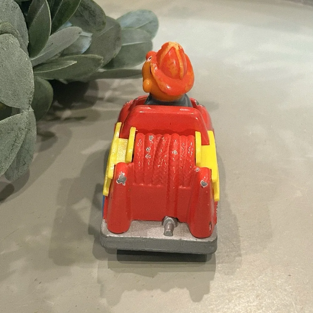 Vintage 1981 Diecast Sesame‎ Street Muppets Playskool Ernie Fire Truck